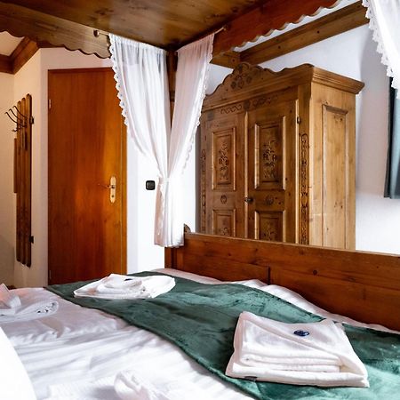 Hotel Zum See, Titisee Exterior foto